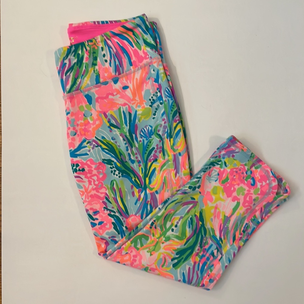 Lilly Pulitzer UPF 50+ Luxletic Weekender Cropped Pant small